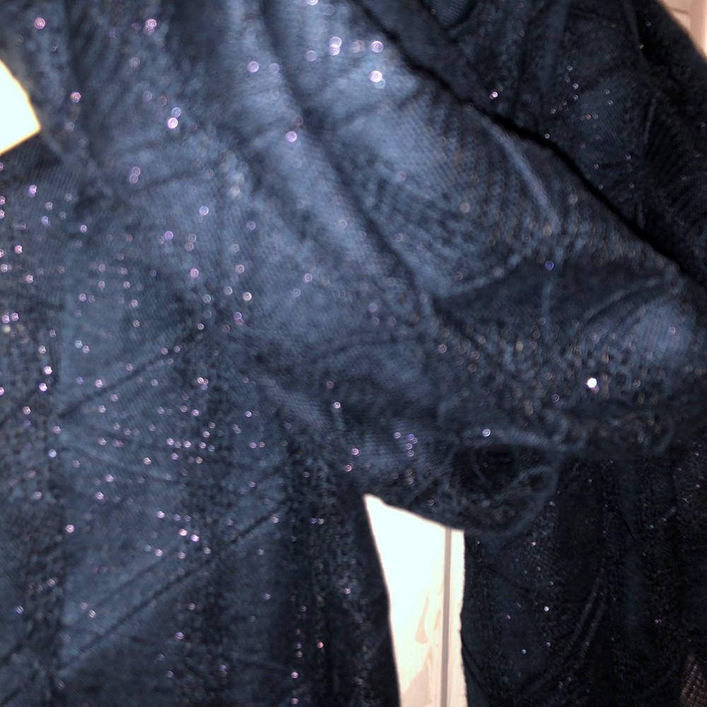 Scarf - Picture 3 of 3